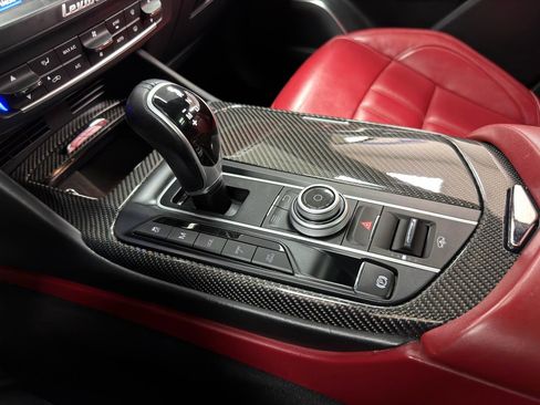 Used 2017 Maserati Levante w/ Sport Package image 23