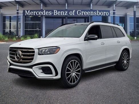 Certified 2024 Mercedes-Benz GLS 580 4MATIC image 3