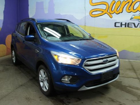 Used 2018 Ford Escape SE image 4