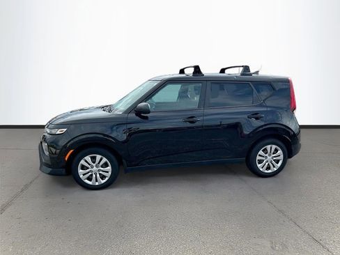 Used 2021 Kia Soul LX FWD image 4