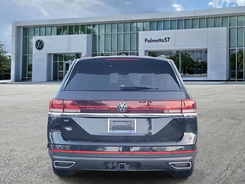 Used 2024 Volkswagen Atlas SE image 5