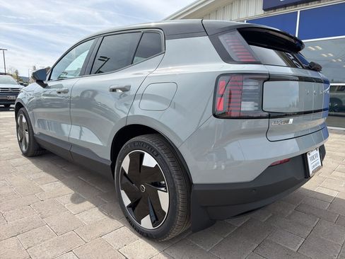 New 2026 Volvo EX30 Plus w/ Protection Package Premier image 5