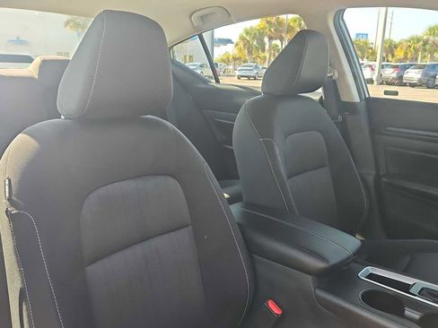 Used 2022 Nissan Altima 2.5 S image 25