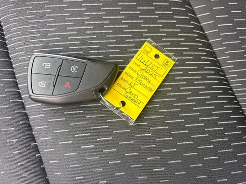 Used 2025 Chevrolet Equinox LT image 28
