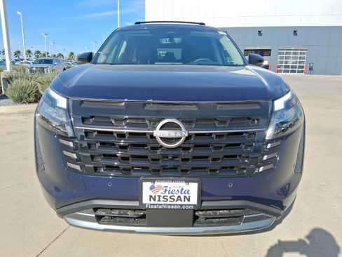 New 2026 Nissan Pathfinder Platinum w/ Cargo Package AWD/4WD image 2