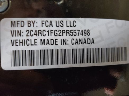 Used 2023 Chrysler Pacifica Touring FWD image 33