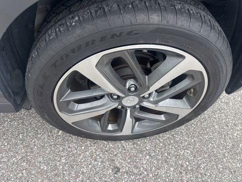Used 2021 Hyundai Kona Ultimate FWD image 9