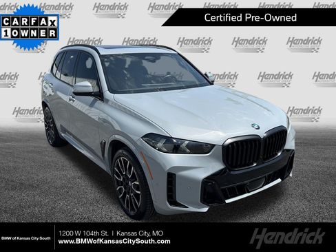 Used 2025 BMW X5 xDrive40i w/ M Sport Package AWD/4WD image 1