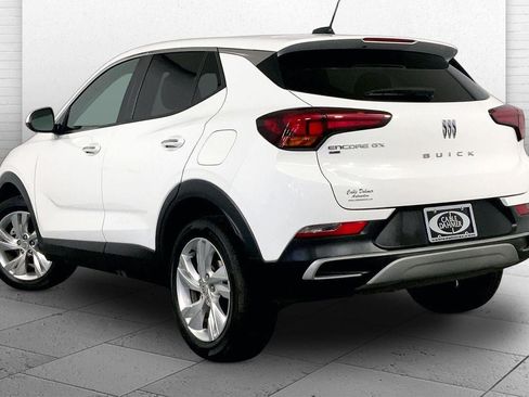 Used 2025 Buick Encore GX Preferred AWD/4WD image 11