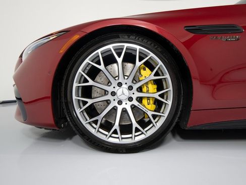 Used 2022 Mercedes-Benz SL 63 AMG 4MATIC image 10