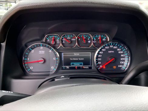 Used 2020 GMC Yukon XL SLT AWD/4WD image 25
