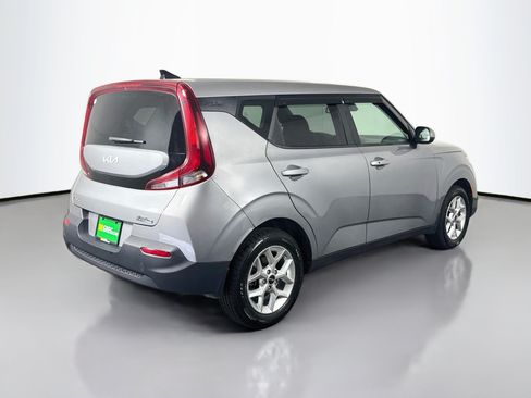 Used 2022 Kia Soul S FWD image 10