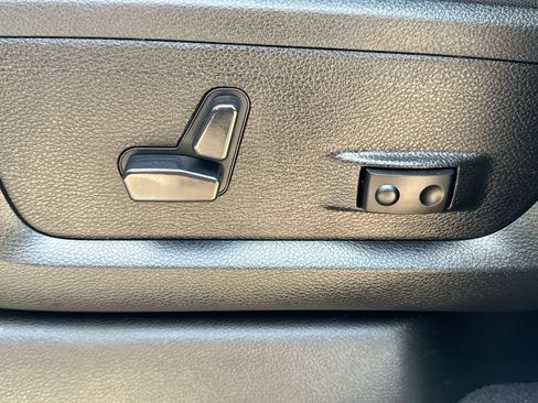Used 2026 RAM 2500 Big Horn AWD/4WD image 12
