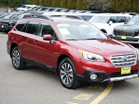 Used 2015 Subaru Outback 2.5i Limited w/ Popular Package #4 image 3