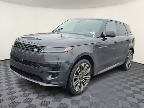 Used 2024 Land Rover Range Rover Sport Dynamic SE image 4