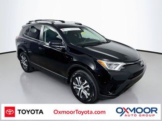 Used 2017 Toyota RAV4 LE w/ All Weather Liner Package FWD video 1