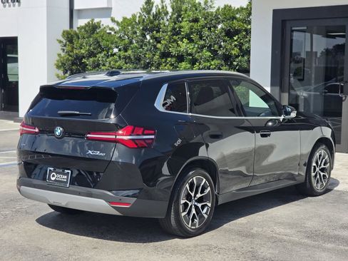 Used 2025 BMW X3 xDrive30i image 4