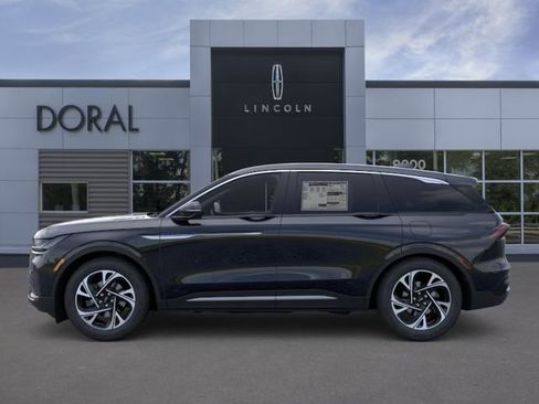New 2026 Lincoln Nautilus Premier w/ Equipment Group 102A AWD/4WD image 3