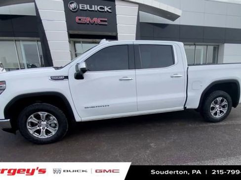 Certified 2023 GMC Sierra 1500 SLT image 5