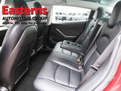 Used 2020 Tesla Model 3 Long Range image 19