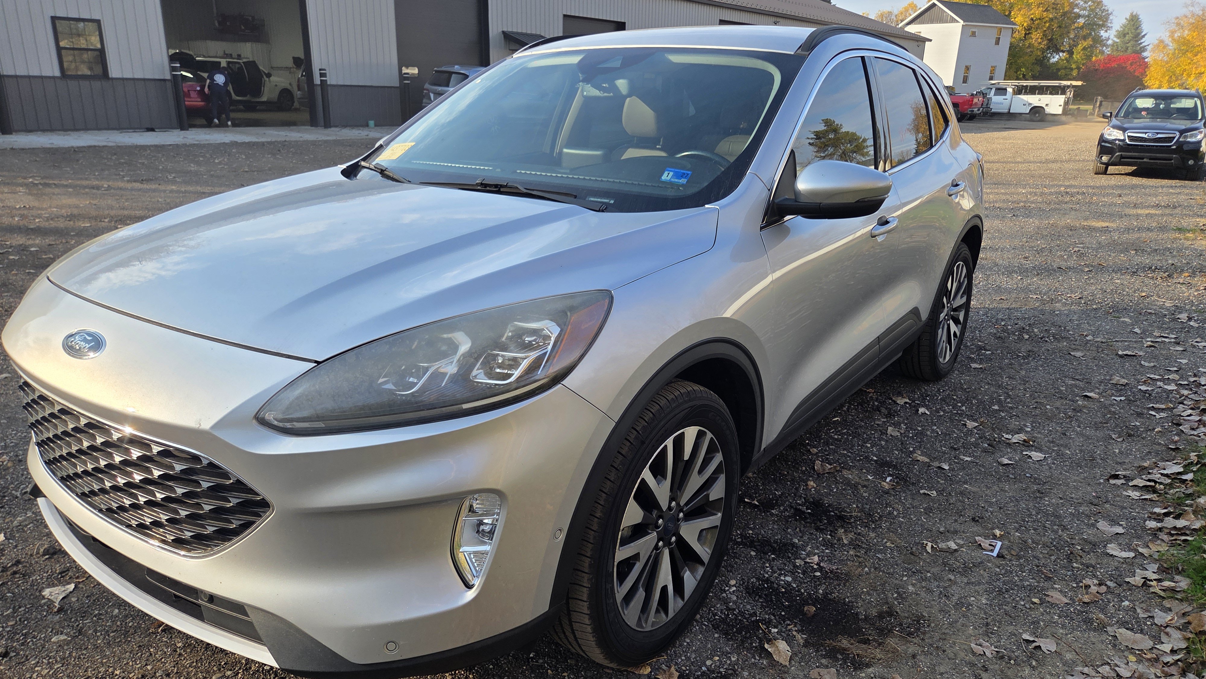 Used 2020 Ford Escape Titanium AWD/4WD image 1