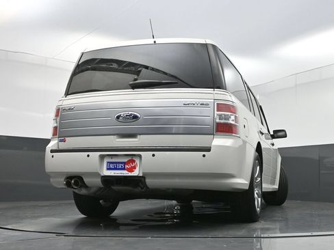 Used 2012 Ford Flex Limited FWD image 27