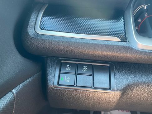 Used 2020 Honda Civic Sport image 25