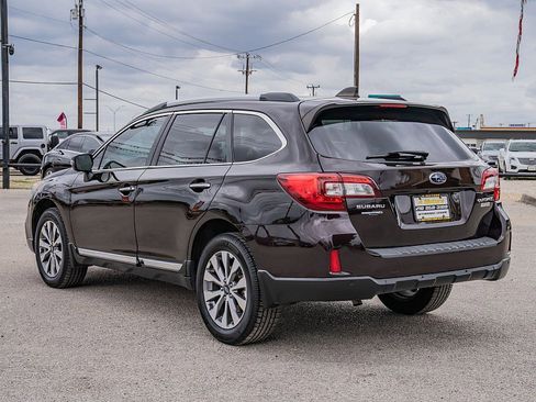 Used 2017 Subaru Outback 2.5i Touring w/ Popular Package #5A image 7