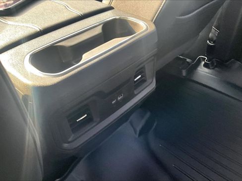 Used 2025 Chevrolet Silverado 1500 LT w/ Leather Package image 30