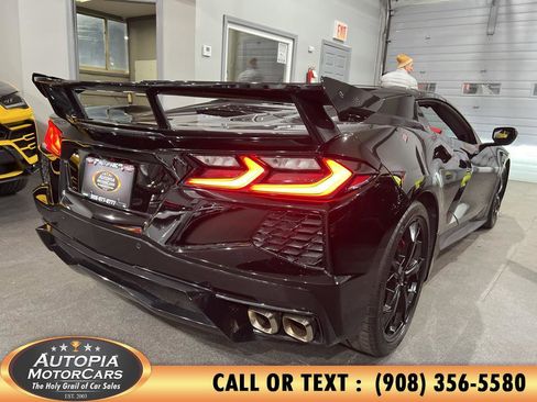 Used 2022 Chevrolet Corvette Stingray Premium Conv w/ Z51 Performance Package image 36