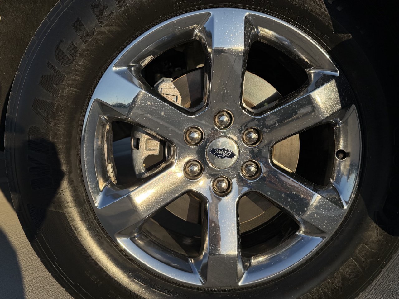 Used 2021 Ford F150 Lariat RWD image 9