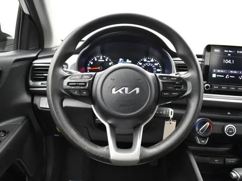 Used 2023 Kia Rio S image 19