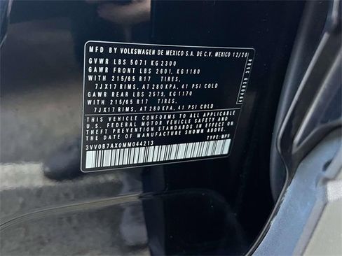 Used 2021 Volkswagen Tiguan S image 19