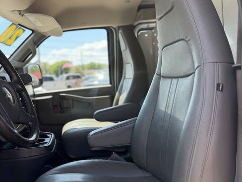 Used 2020 Chevrolet Express 2500 w/ Driver Convenience Package RWD image 22