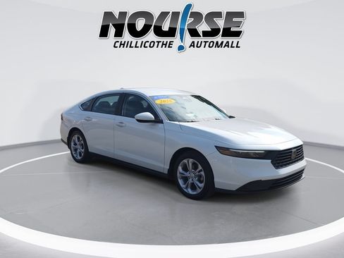 Used 2025 Honda Accord LX image 2