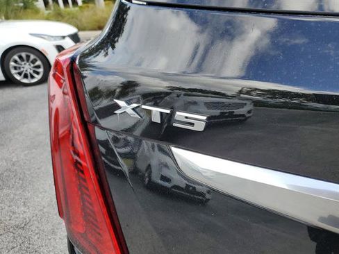 Certified 2022 Cadillac XT5 Luxury image 29