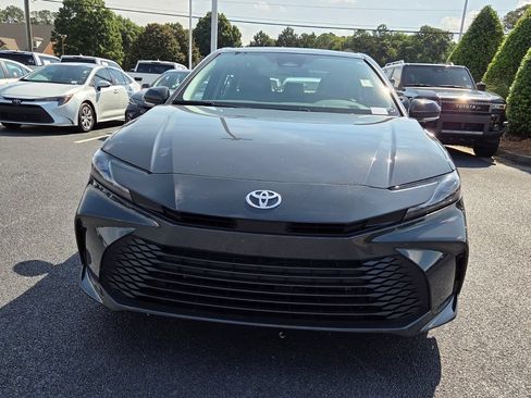 Certified 2025 Toyota Camry LE FWD image 2