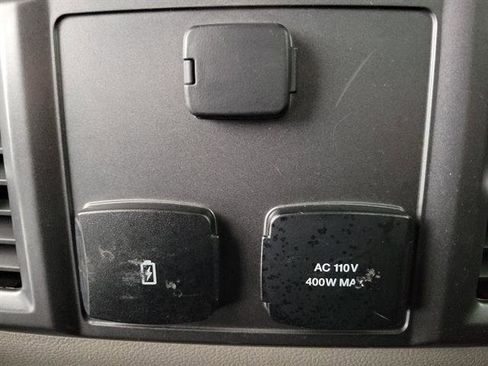 Used 2020 Ford F150 XLT w/ Equipment Group 302A Luxury image 16