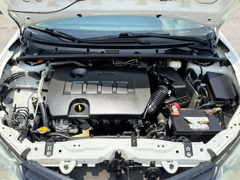 Used 2014 Toyota Corolla L FWD image 13