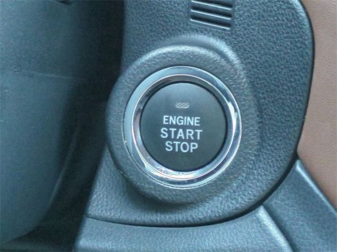 Used 2020 Subaru Outback Touring image 35