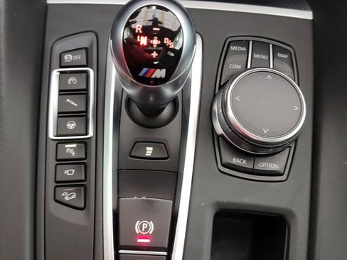 Used 2017 BMW X6 M AWD/4WD image 17