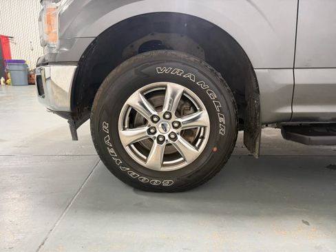 Used 2018 Ford F150 XLT w/ Equipment Group 302A Luxury AWD/4WD image 11