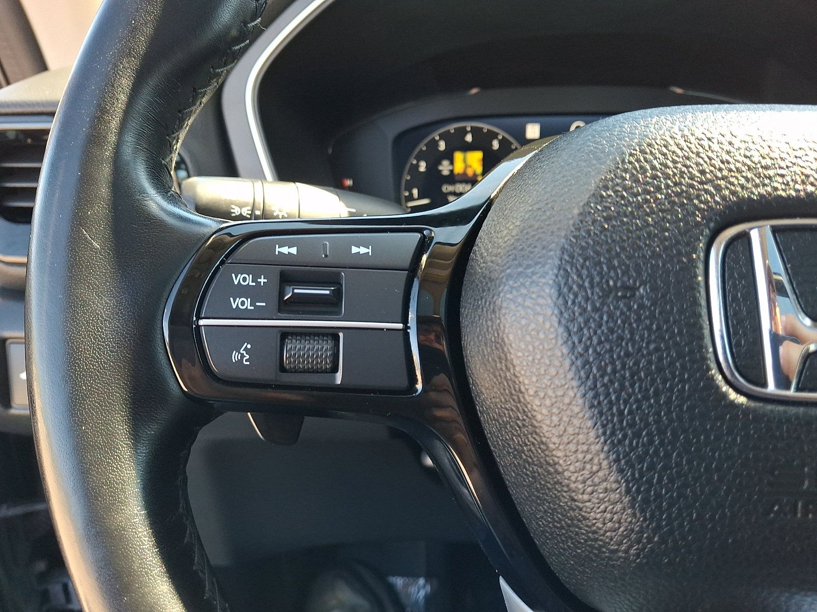 Used 2023 Honda Pilot Elite image 23