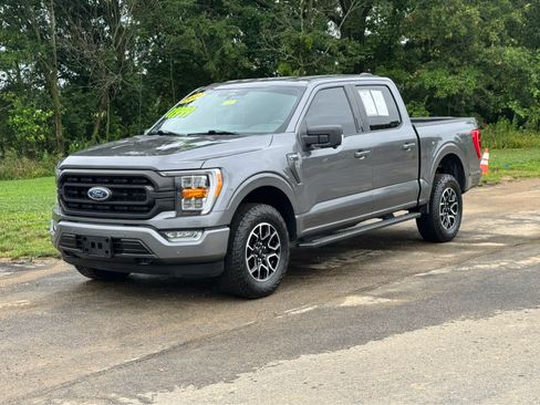 Used 2022 Ford F150 XLT w/ Equipment Group 302A High AWD/4WD image 3