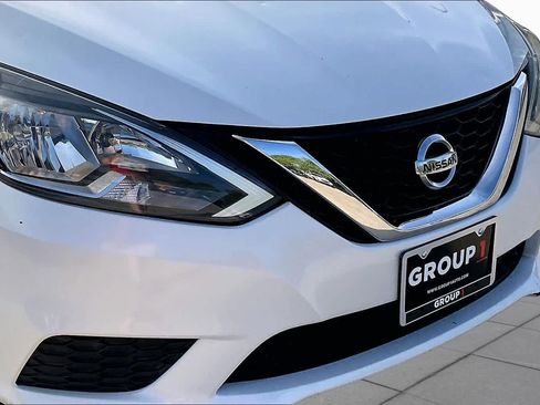 Used 2018 Nissan Sentra SV w/ Premium Package (P01) FWD image 30