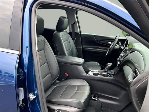 Used 2022 Chevrolet Equinox Premier AWD/4WD image 8