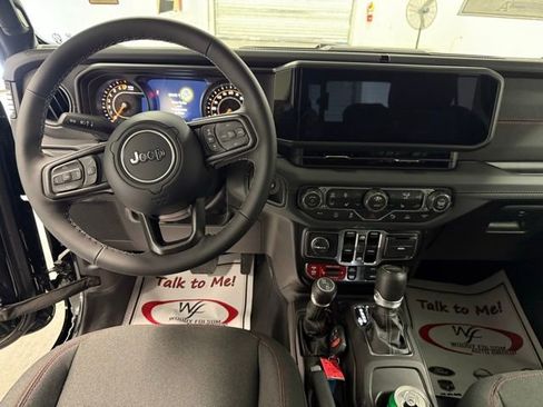 New 2026 Jeep Gladiator Rubicon image 17