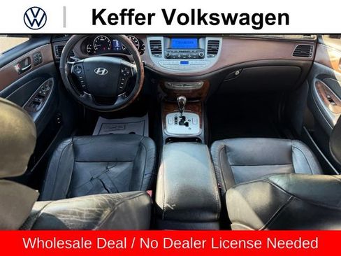 Used 2009 Hyundai Genesis 3.8 w/ Premium Pkg 2 RWD image 29