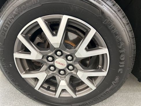 Used 2020 GMC Acadia SLE w/ Driver Convenience Package image 28