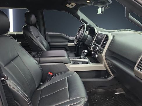 Used 2020 Ford F150 Lariat w/ Equipment Group 502A Luxury AWD/4WD image 15